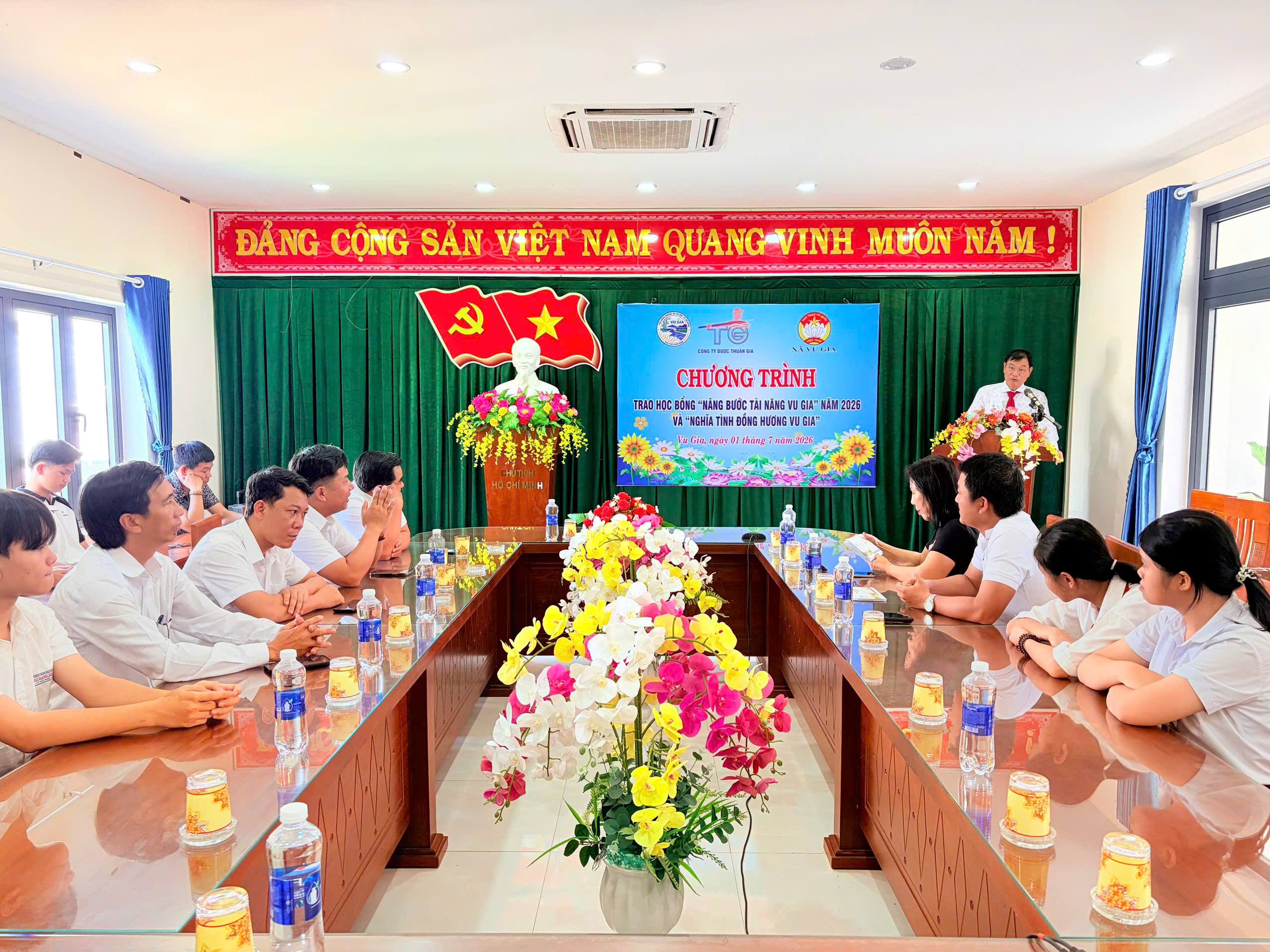 anh tin bai